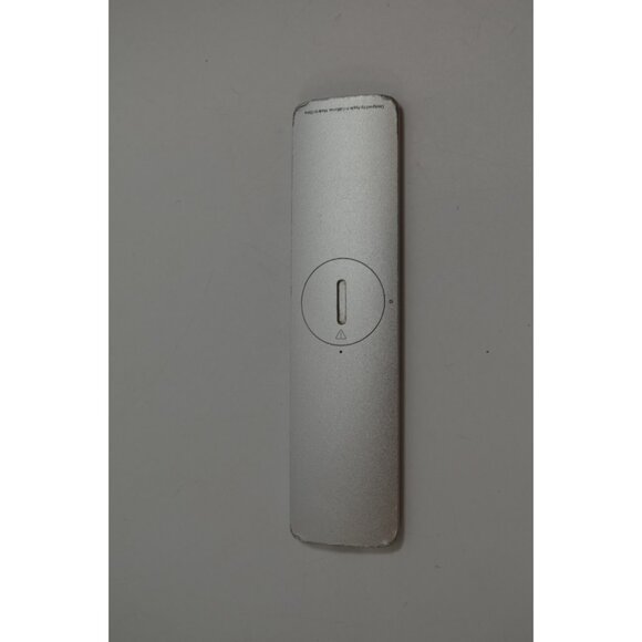 Apple TV Set with Remote - Black and White - Picture 9 of 12